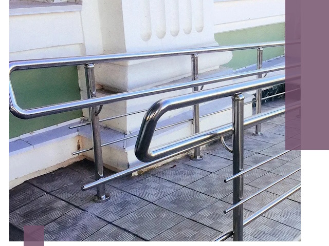 Ограждения пандусов из металла и нержавейки в Солнечногорске